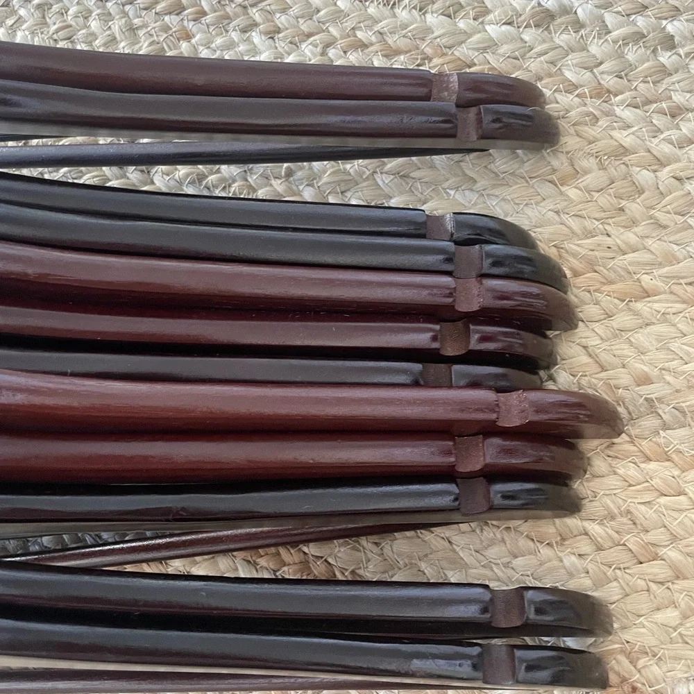 Set 12 Wood Hangers Inch dark wood
